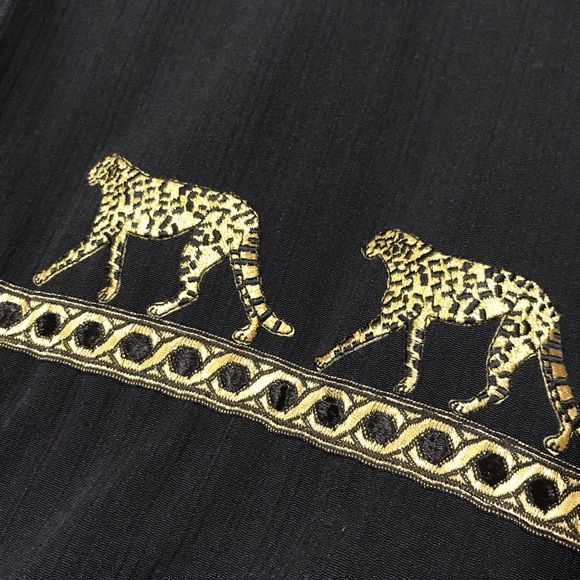 Vintage Embroidered Windbreaker Wind Jacket - Picture 5 of 6